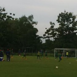 Tiga Pemain Persebaya Gabung Latihan, Aji Masih Tunggu Zulfiandi