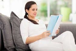 Wanita Hamil Disarankan Tidak Melakukan Operasi Lasik, Ini Sebabnya