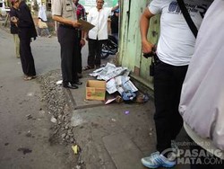 Ada Mayat Tergeletak di Dekat Perlintasan Kereta Api Kramat Sentiong