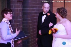 Demi Sang Ayah yang Sakit Kanker, Gadis Ini Lakukan Latihan Pernikahan