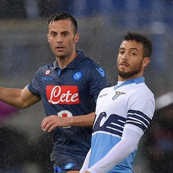 Duel Lini Tengah yang Berakhir Imbang