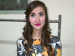 Selain Riri, Kiwil Juga Dituding Meggy Dekati SPG Bernama Charma