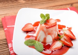 Yummy! Lembut Manis Puding Tahu untuk Camilan