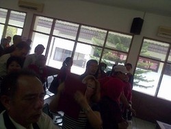 Sidang Penggelapan Korupsi Cipaganti Riuh, Nasabah Izin Baca Puisi