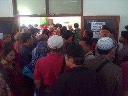 Rusuh di Ruang Sidang Cipaganti, Anggota Ormas Digiring ke Mapolrestabes Bandung