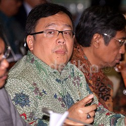 Ditanya Dolar Rp 13.000, Menkeu: Ah, Itu Pertanyaan Kemarin