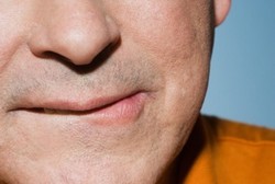 Mitos-mitos yang Melegenda tentang Sariawan: Benar Nggak Sih?