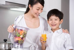 Tak Sempat Makan Buah Potong? Dijus Tetap Bermanfaat Kok