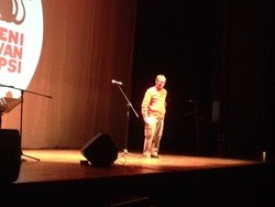 Ketika Butet Kertaradjasa Punya Nyali Bermonolog Menjadi BG