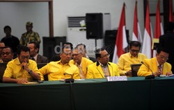 Agung Cs Siap Hadapi Gugatan Baru Kubu Ical Soal Putusan Mahkamah Partai