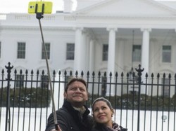 Suka Selfie? Di Museum Ini Dilarang Bawa Tongsis