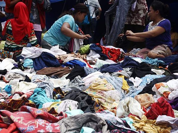 Korban Kebakaran Terima Bantuan Pakaian