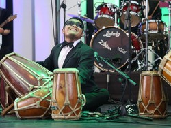 Alunan Musik Sunda Buka Java Jazz 2015 Hari Pertama