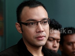 Batal Nikah Lagi, Sandy Tumiwa Bersyukur