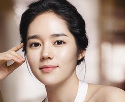 Tren Riasan Alis 2015: Tebal dan Lurus