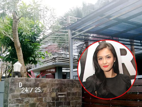 Suasana di Kediaman Revalina S Temat Jelang Pengajian