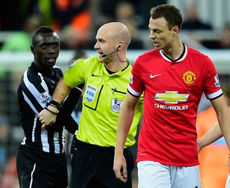 Evans dan Cisse Didakwa FA