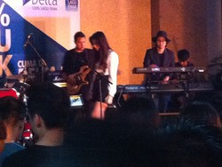 Isyana Saravati dan Yura Sukses Kejutkan Java Jazz 2015 Hari Terakhir