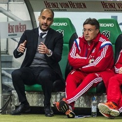 Kemenangan Bayern Diiringi Kekalahan Wolfsburg, Pep: Akhir Pekan yang Bagus