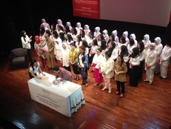 Megawati Teken Ikrar Suara Perempuan Indonesia