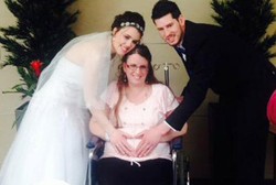 Ketuban Ibu Mendadak Pecah, Pengantin Ini Pindah Lokasi Pernikahan ke RS