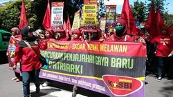 Seribuan Buruh Perempuan Peringati Woman International Day