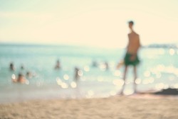 Galang Dana Amal, 790 Pengunjung Pantai Australia Berenang Bugil