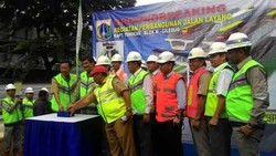 Wagub Djarot Siap Tambah Bus Lokal Layani Rute Jalan Layang Ciledug-Tendean