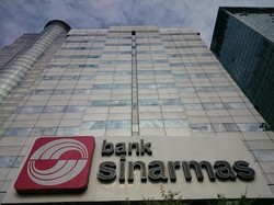 Gedung Sinarmas di Samping Wisma Kosgoro Berasap, Pekerja Turun ke Halaman