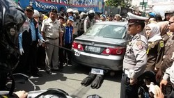 Dari Firman Terjatuh hingga Terseret di TKP Pertama Ada 10 Adegan