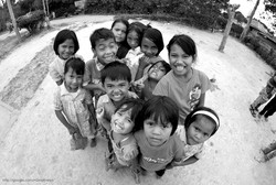 Cerianya anak-anak desa