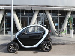 Renault: Mobil Otomatis Baru Hadir 10 Tahun Lagi