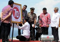 Jokowi Canangkan Gerakan Nasional Ayo Kerja