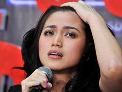 Hamil Duluan Hingga Pembatalan Nikah, Jessica Iskandar Buktikan Tak Ada Air Mata