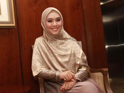 Sibuk Jadi Host di Trans TV, Oki Setiana Dewi Tetap Prioritaskan Anak