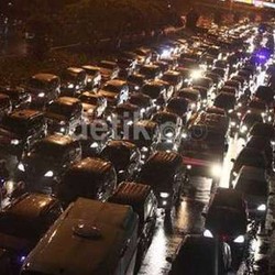 Jakarta Dikepung Macet dan Banjir, Jokowi Hidupkan Kembali Konsep Megapolitan