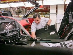 Badai Salju, Produksi Mobil dari Tiga Produsen Ini Terhambat