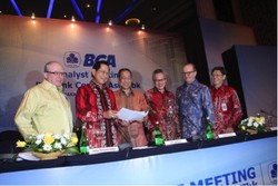 BCA Paparkan Hasil Kinerja Keuangan Tahun 2014
