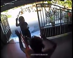 Beredar Rekaman CCTV Begal Datangi Rumah Warga, Ayo Waspada!