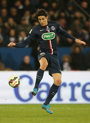 Kesempatan Cavani Mengubah Takdir