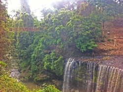 Wah! Sumatera Selatan Punya Air Terjun Niagara Mini