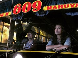 Chicco Jerikho Jadi Sopir Metromini, Raisa Cemberut