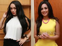 Tatapan Sensual Zaskia 'Gotik', Selvi Kitty si Cantik Mirip Katy Perry