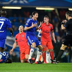 Terkait Kartu Merah Ibra, Carragher Sebut Reaksi Pemain Chelsea Memalukan
