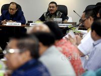 Rapat Tim Angket, Sekda DKI Dihujani Pertanyaan
