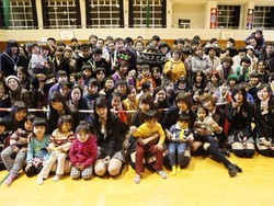 Datangi 6 Kota di 3 Prefektur, AKB48 Hibur Korban Gempa Tohoku