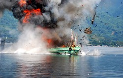 Anak Buah Menteri Susi Tangkap 2 Kapal Vietnam