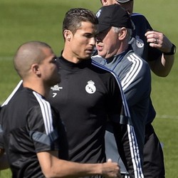 Presiden Madrid Tegaskan Dukungan Penuh pada Ancelotti dan Skuatnya