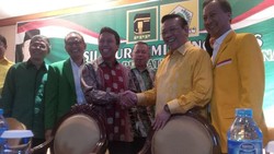 Romi-Agung Kompak Nyatakan Tolak Hak Angket Menkum HAM