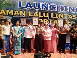 Pemrakarsa Tertib Lalin Sejak Dini, Kapolda Sumut Raih Rekor MURI